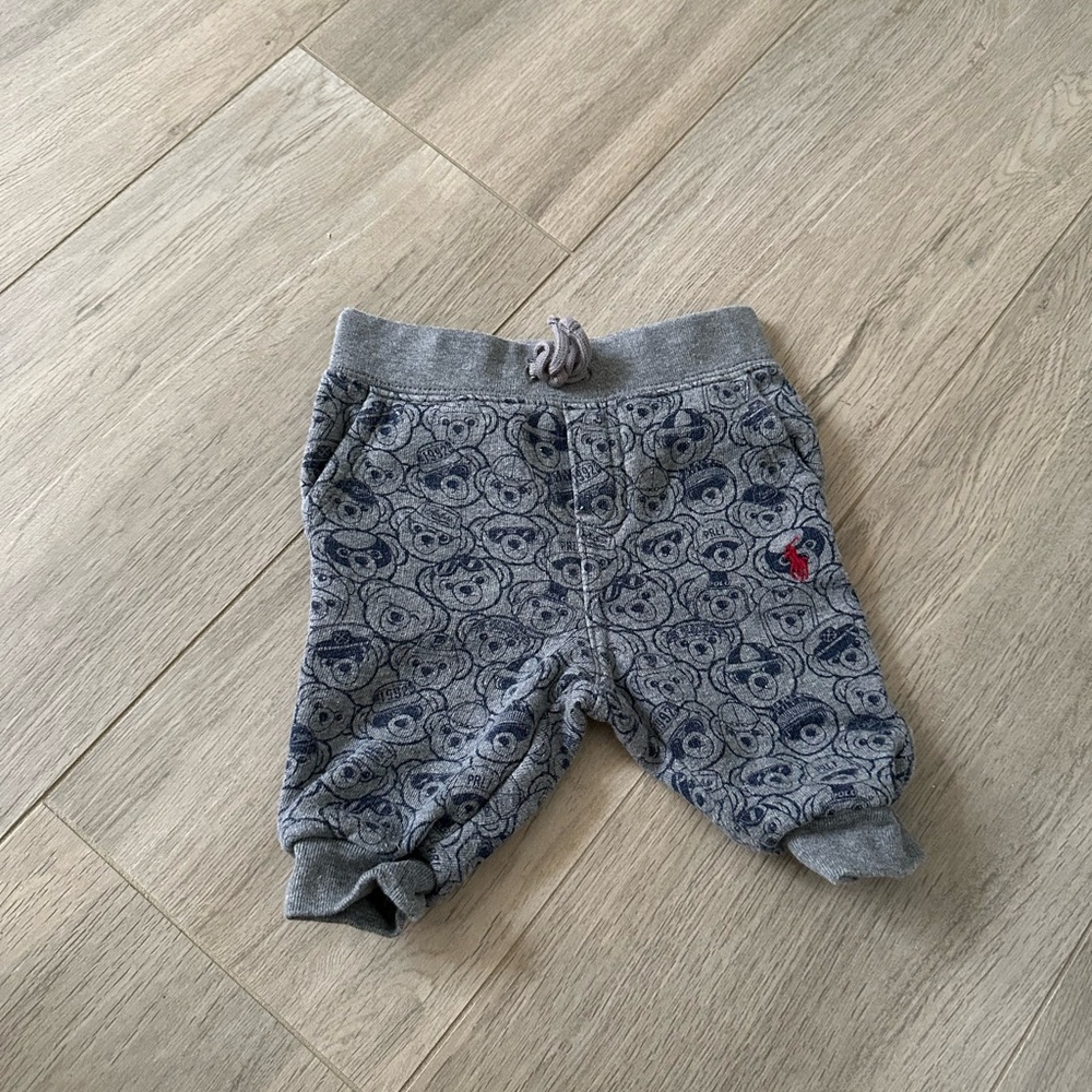 Ralph Lauren Gray Sweatpants with Patterned Design